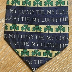 Steven Harris Handmade Necktie My Lucky Tie Shamrock Luck of the Irish So Cool